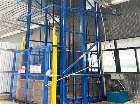 导轨式升降货梯