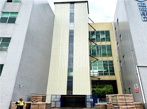 室外液压升降机